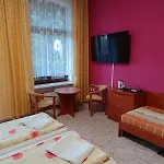 Pensión Magnolia 3*